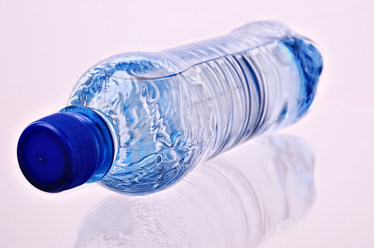 Your First Bottle of Eugenol: Which Size and Grade to Order